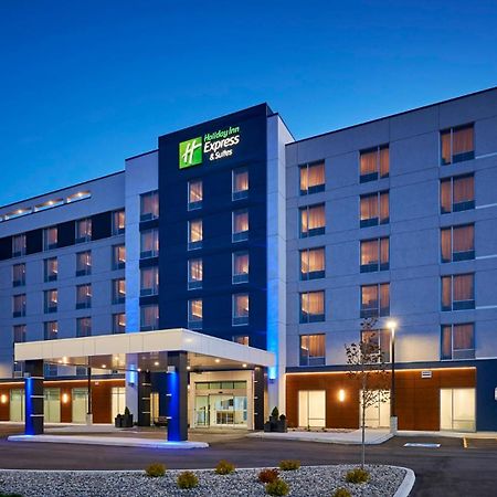 Holiday Inn Express & Suites Windsor East - Lakeshore, An Ihg Hotel Tecumseh Exterior foto